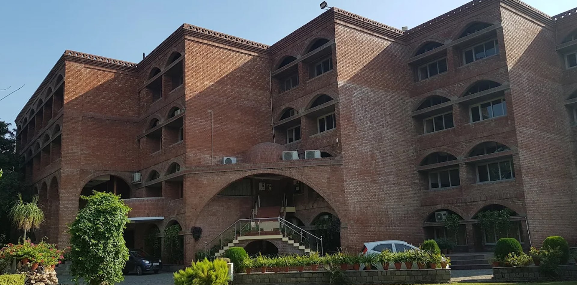 St. Stephen's School Chandigarh 1 St. Stephen’s School Chandigarh