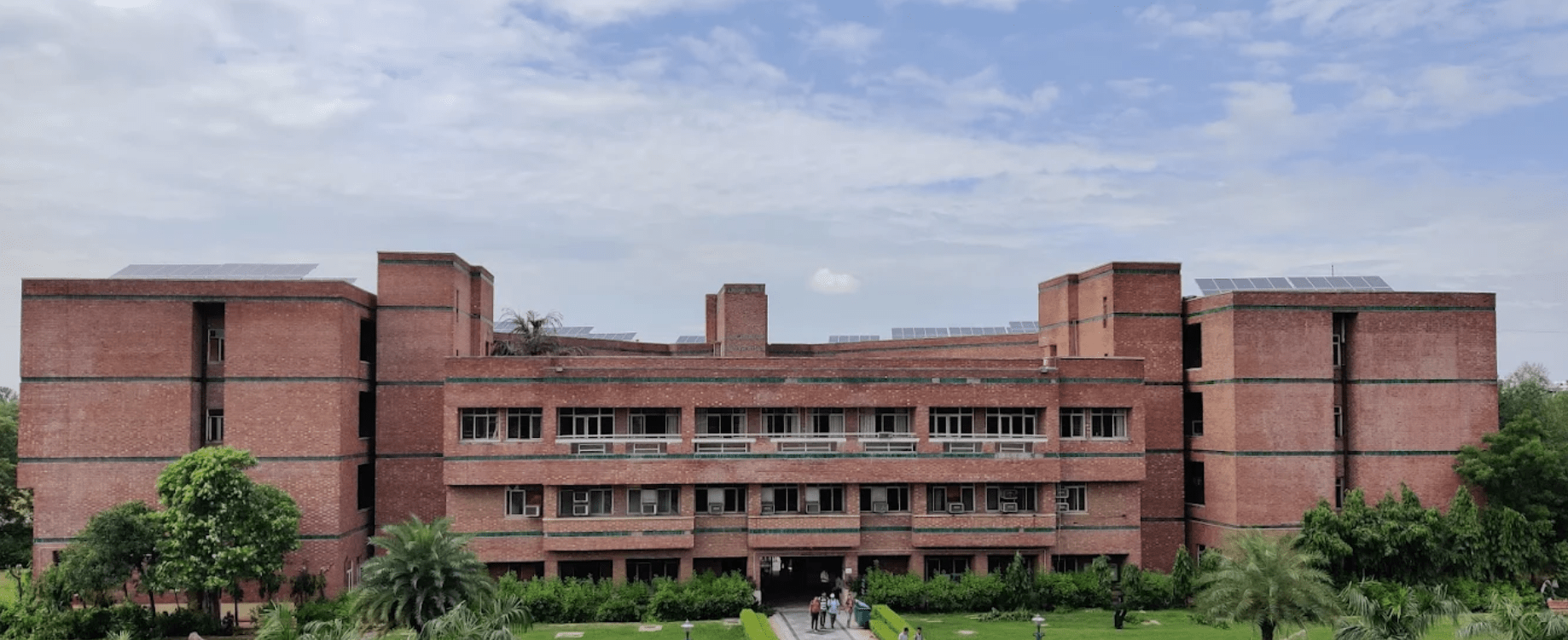 Netaji Subhas University of Technology Delhi 1 Netaji Subhas University of Technology Delhi